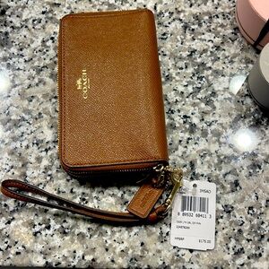 NWT coach double zipper wallet with wristlet